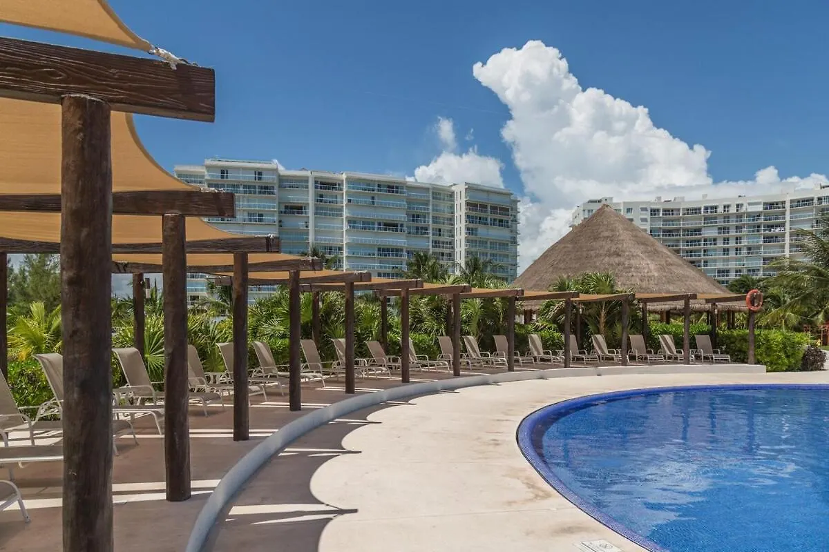 Brisa Beachfront Apartment Studio By Casa Paraiso Cancún 0*,
