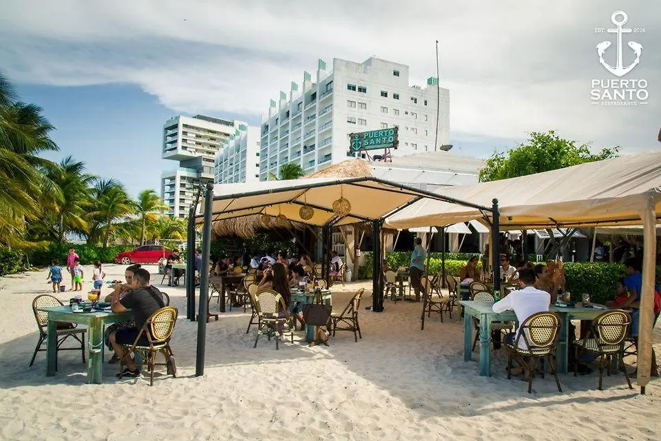 Brisa Beachfront Apartment Studio By Casa Paraiso Cancún 0*,