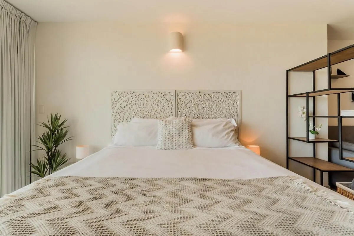 Brisa Beachfront Apartment Studio By Casa Paraiso Cancún