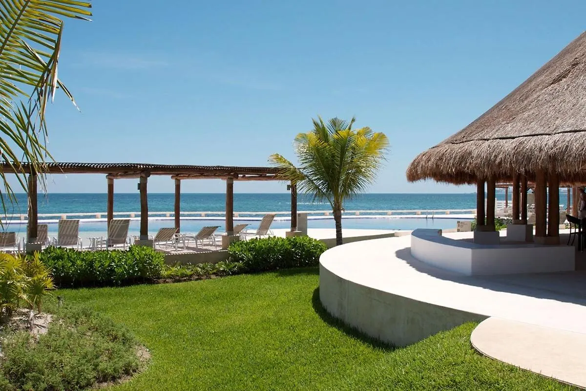 Brisa Beachfront Apartment Studio By Casa Paraiso Cancún 0*,  Mexico