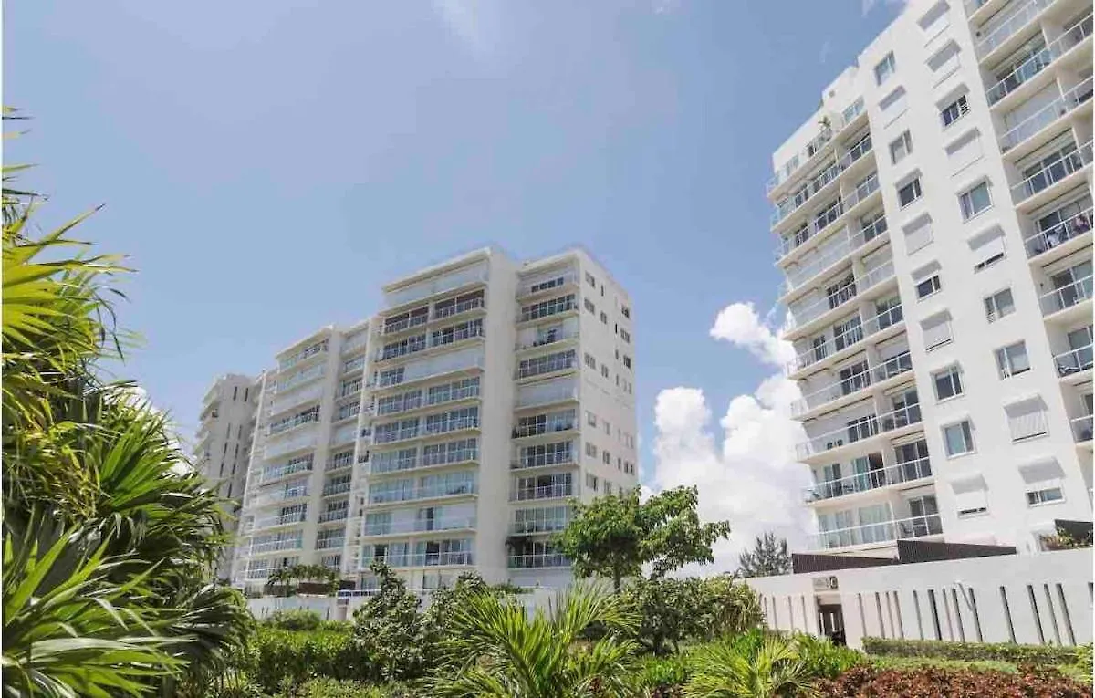 Brisa Beachfront Apartment Studio By Casa Paraiso Cancún